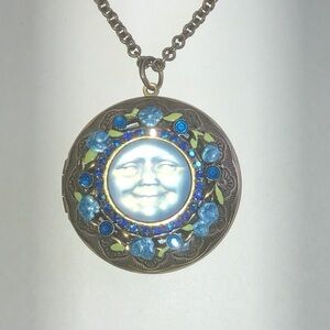 Kirks Folly Seaview Moon Face Locket Pendant Necklace